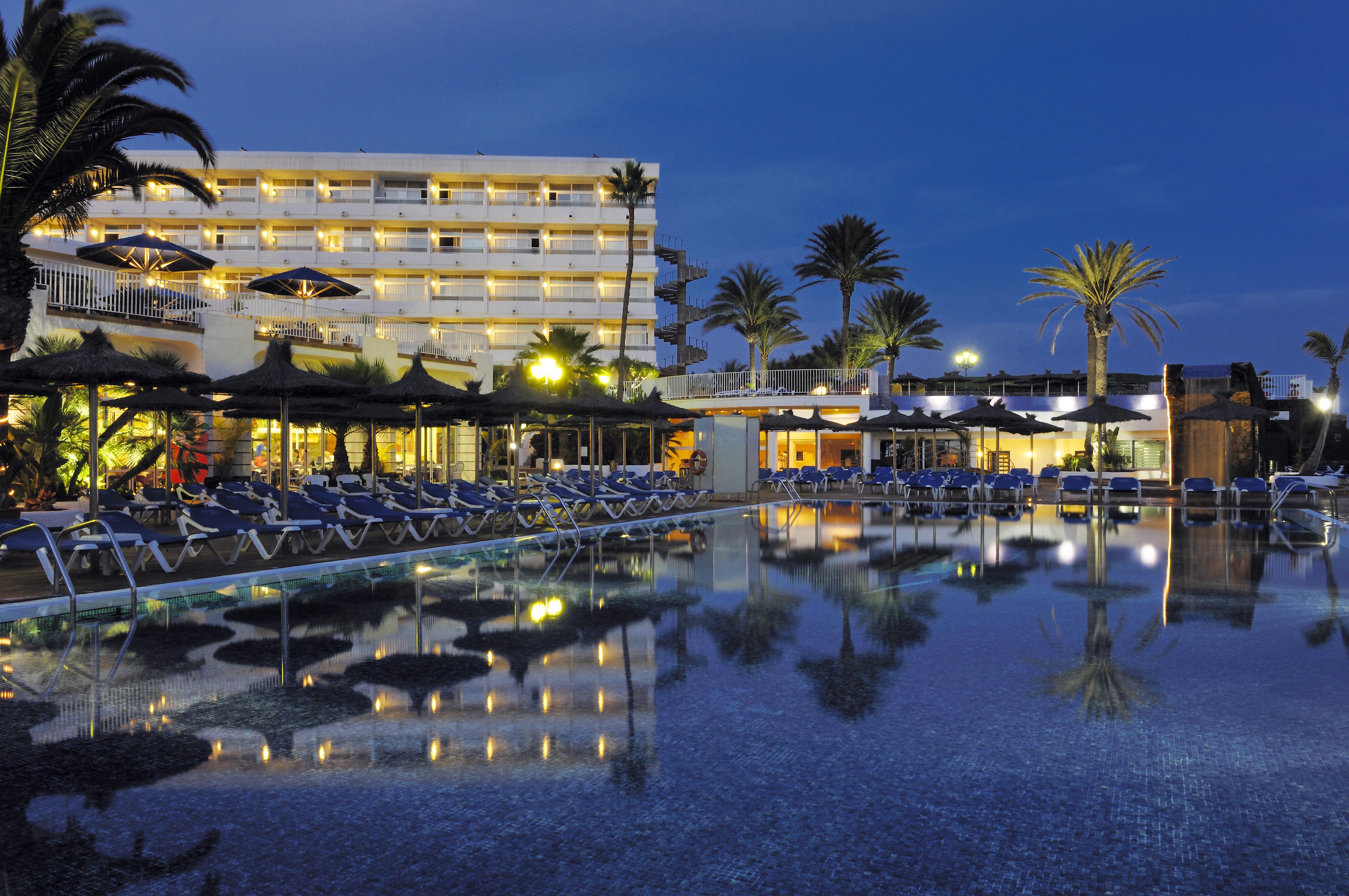 Vik Hotel San Antonio Puerto del Carmen  Luaran gambar