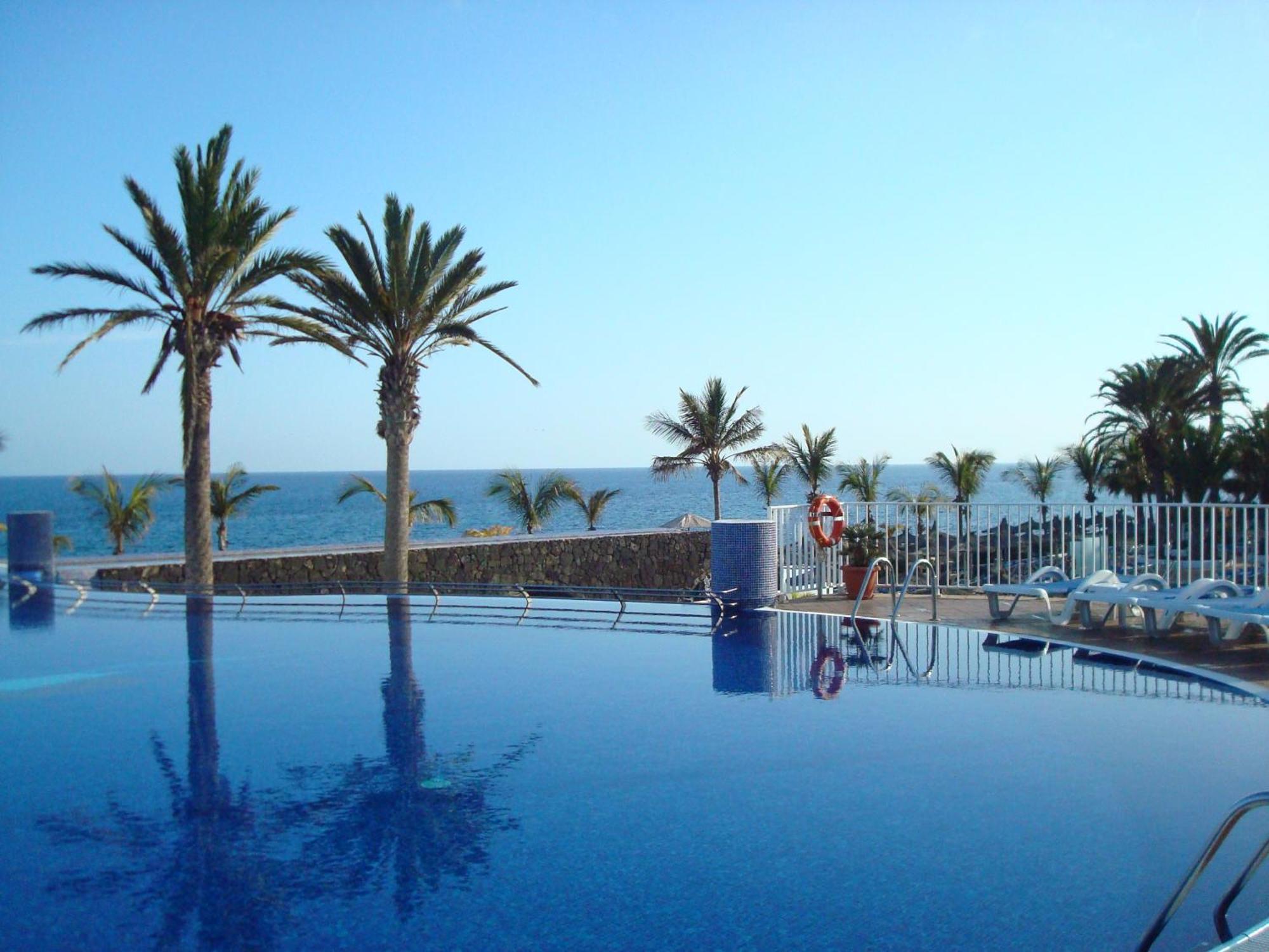 Vik Hotel San Antonio Puerto del Carmen  Luaran gambar